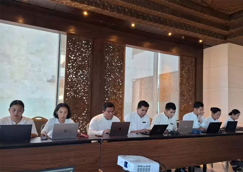 Latihan Peserta
